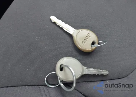 2013 Jeep Wrangler Sport z USA, uszkodzony, nr VIN 1C4AJWAG2DL558596